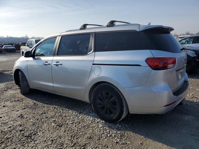 KNDMB5C17G6163247 - 2016 KIA SEDONA LX SILVER photo 2