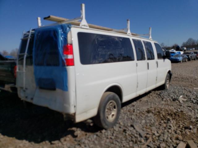 1GAZGPFP3J1313127 - 2018 CHEVROLET EXPRESS G3 LT WHITE photo 3