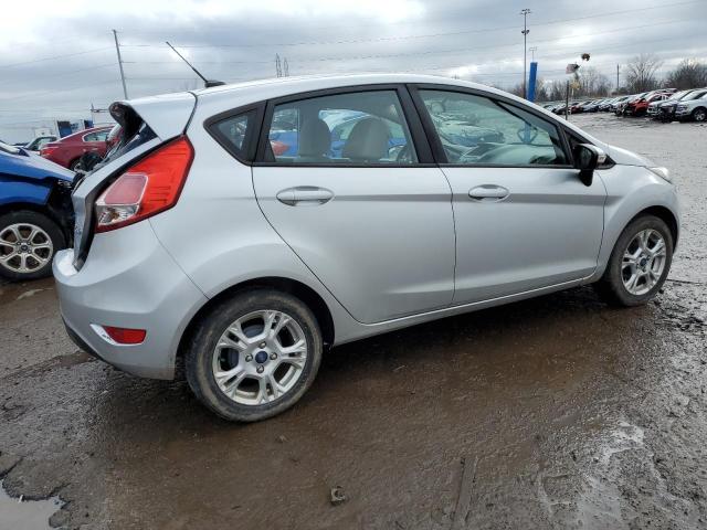 3FADP4EJ5EM188952 - 2014 FORD FIESTA SE SILVER photo 3