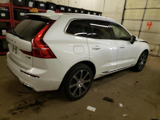 LYVA22RLXJB083335 - 2018 VOLVO XC60 T6 WHITE photo 3