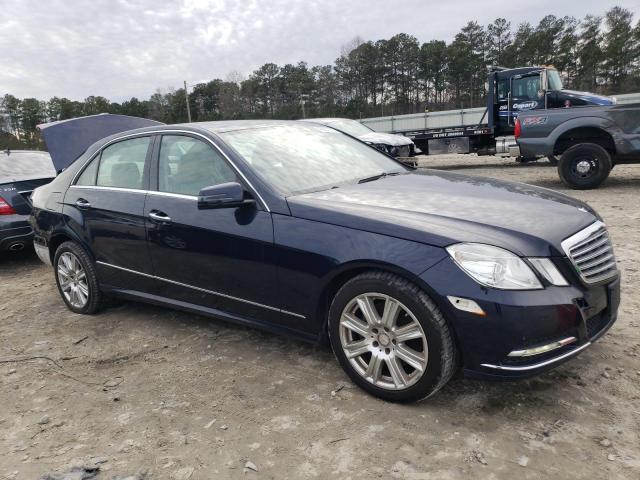 WDDHF8JB0DA752495 - 2013 MERCEDES-BENZ E 350 4MATIC BLUE photo 4