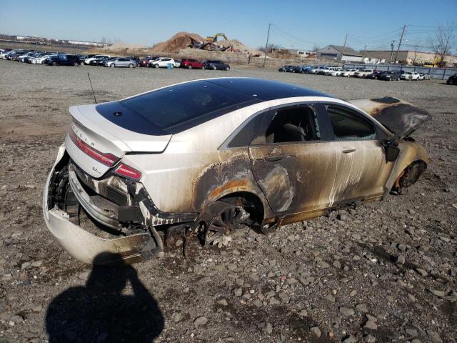 3LN6L2JK5DR800825 - 2013 LINCOLN MKZ WHITE photo 3