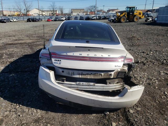 3LN6L2JK5DR800825 - 2013 LINCOLN MKZ WHITE photo 6