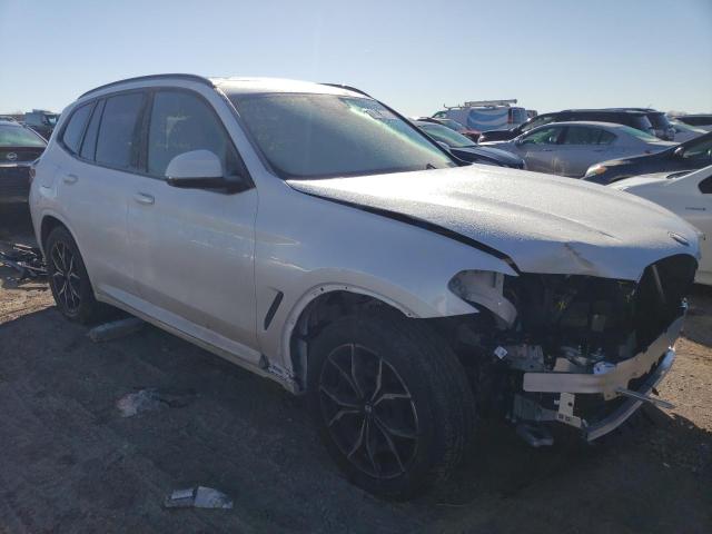 5UX53DP05P9P06086 - 2023 BMW X3 XDRIVE30I WHITE photo 4