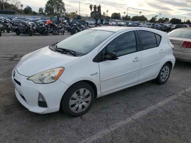 JTDKDTB31D1547249 - 2013 TOYOTA PRIUS C WHITE photo 1