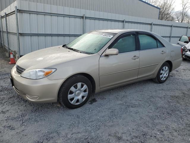 4T1BE32K03U157756 - 2003 TOYOTA CAMRY LE GOLD photo 1