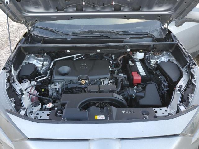 2T3B1RFV1KC032761 - 2019 TOYOTA RAV4 LE Silber Foto 12