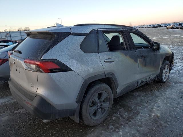 2T3B1RFV1KC032761 - 2019 TOYOTA RAV4 LE Silber Foto 3