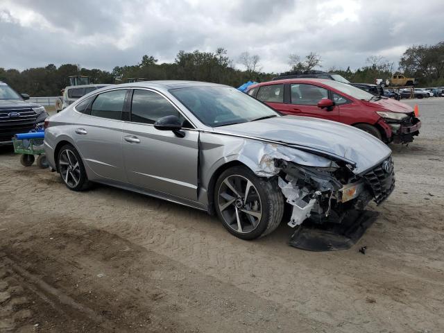 5NPEJ4J22NH137249 - 2022 HYUNDAI SONATA SEL PLUS SILVER photo 4