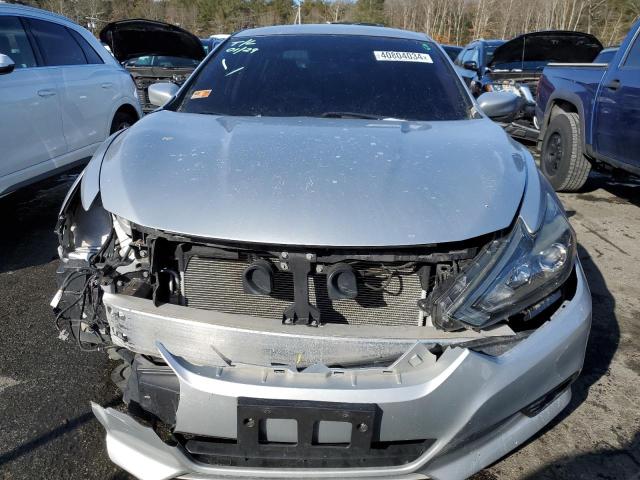 1N4AL3AP1GN374905 - 2016 NISSAN ALTIMA 2.5 SILVER photo 5