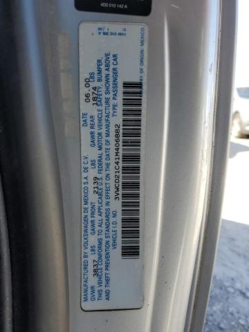 3VWCD21C41M406882 - 2001 VOLKSWAGEN NEW BEETLE GLS Silber Foto 12