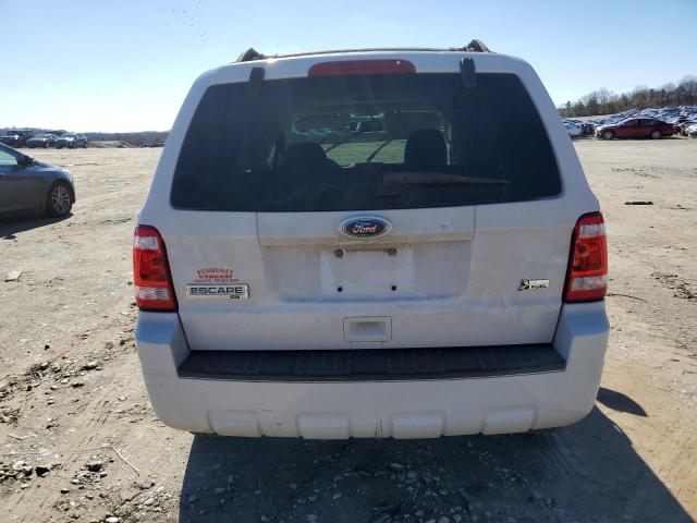 1FMCU0DG3BKA36535 - 2011 FORD ESCAPE XLT WHITE photo 6