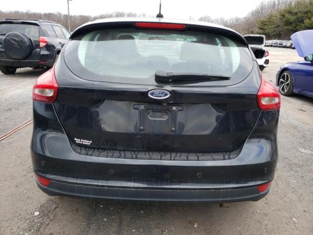 1FADP3K21GL232179 - 2016 FORD FOCUS SE BLACK photo 6