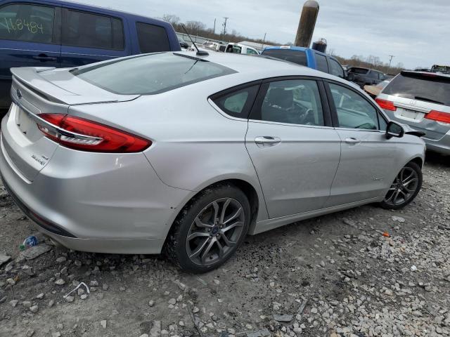 3FA6P0LU8HR374278 - 2017 FORD FUSION SE HYBRID SILVER photo 3