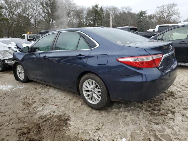 4T1BF1FK0HU689236 - 2017 TOYOTA CAMRY LE BLUE photo 2