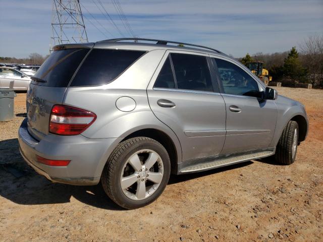 4JGBB5GB6BA673472 - 2011 MERCEDES-BENZ ML 350 SILVER photo 3