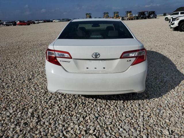 4T4BF1FK2CR269394 - 2012 TOYOTA CAMRY BASE WHITE photo 6