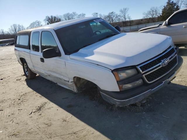 1GCEK19B27E186017 - 2007 CHEVROLET SILVERADO K1500 CLASSIC WHITE photo 4