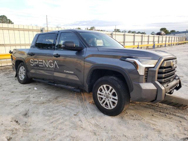 5TFLA5AB1NX011434 - 2022 TOYOTA TUNDRA CREWMAX SR CHARCOAL photo 4