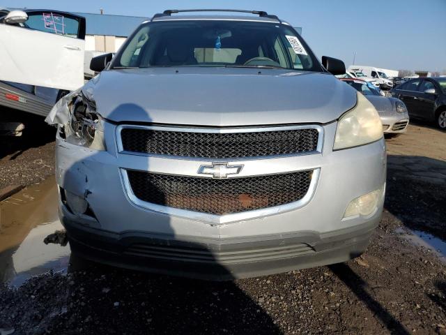 1GNER13D69S166063 - 2009 CHEVROLET TRAVERSE LS SILVER photo 5