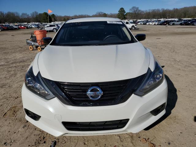 1N4AL3AP2JC290790 - 2018 NISSAN ALTIMA 2.5 WHITE photo 5