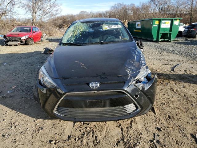 3MYDLBZV5GY137813 - 2016 TOYOTA SCION IA BLACK photo 5