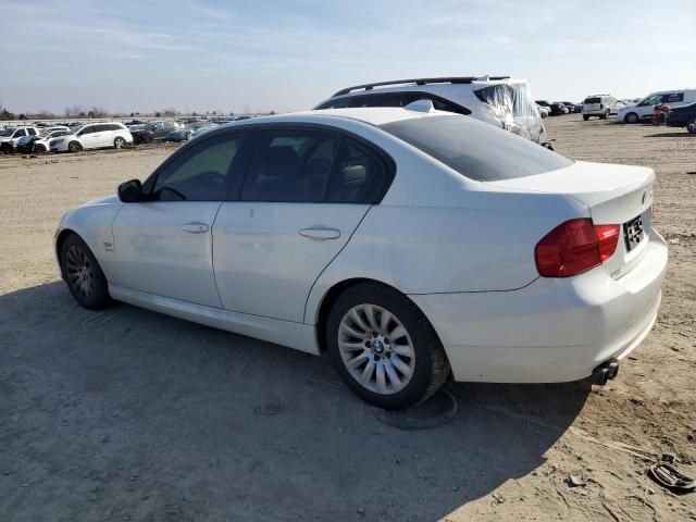 WBAPK735X9A457105 - 2009 BMW 328 XI WHITE photo 2