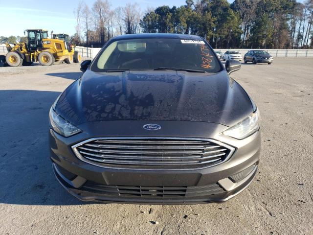 3FA6P0HD7HR269675 - 2017 FORD FUSION SE CHARCOAL photo 5