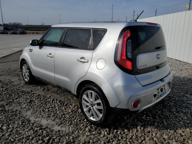 KNDJP3A58H7468752 - 2017 KIA SOUL + SILVER photo 2