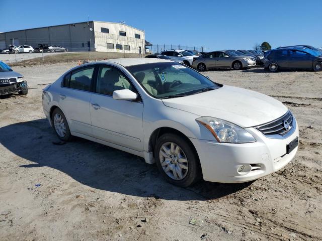 1N4AL2AP6AN460938 - 2010 NISSAN ALTIMA BASE WHITE photo 4