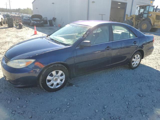 4T1BE32K02U576429 - 2002 TOYOTA CAMRY LE BLUE photo 1
