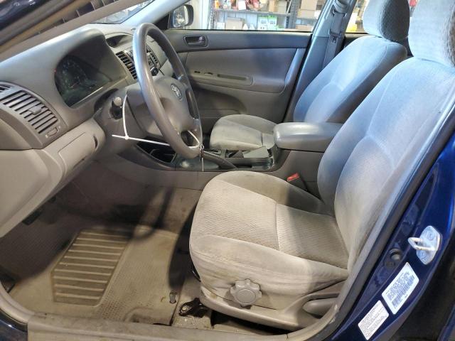 4T1BE32K02U576429 - 2002 TOYOTA CAMRY LE BLUE photo 7