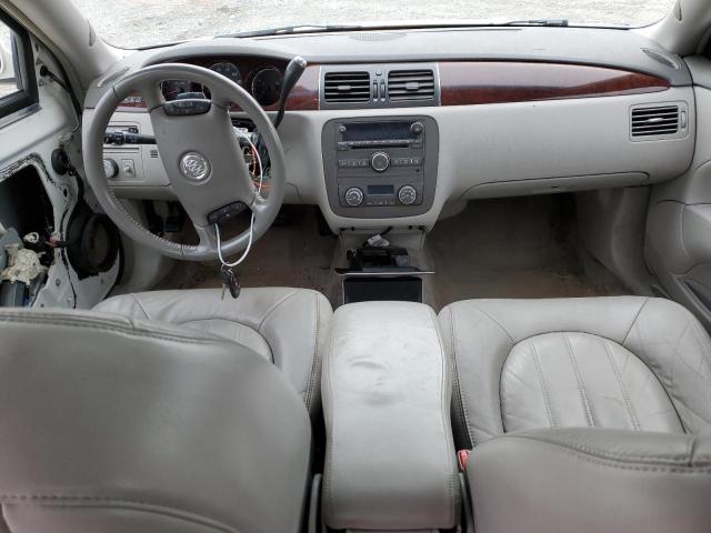 1G4HD57218U177569 - 2008 BUICK LUCERNE CXL WHITE photo 8