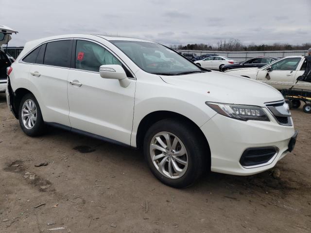 5J8TB3H30GL014997 - 2016 ACURA RDX WHITE photo 4