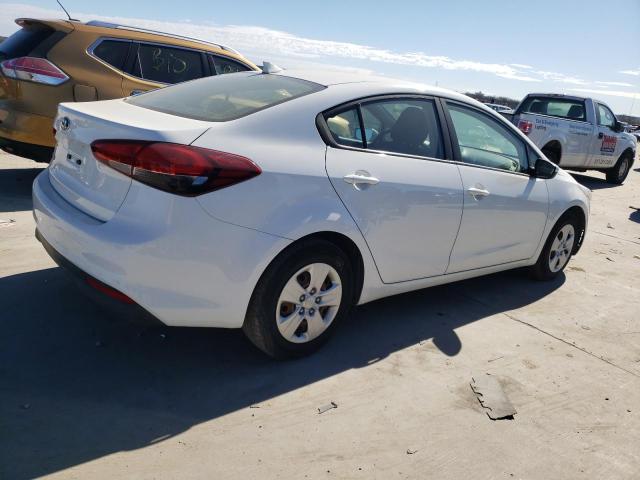 3KPFK4A72JE202516 - 2018 KIA FORTE LX WHITE photo 3