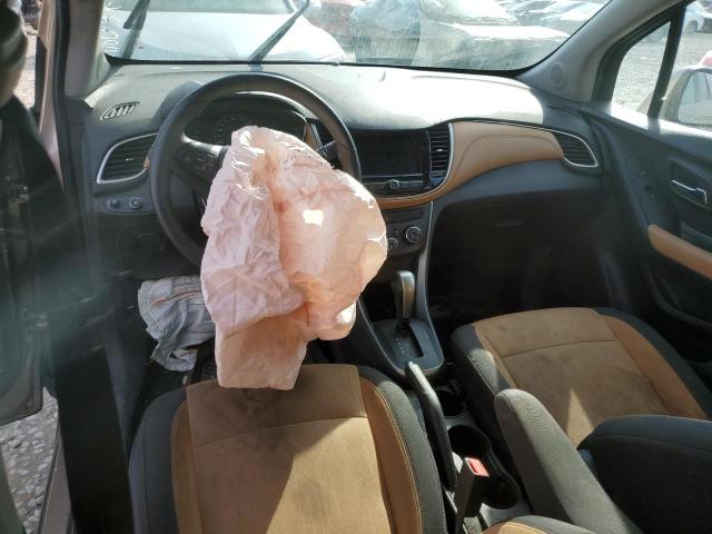 3GNCJLSB0JL175130 - 2018 CHEVROLET TRAX 1LT TAN photo 8