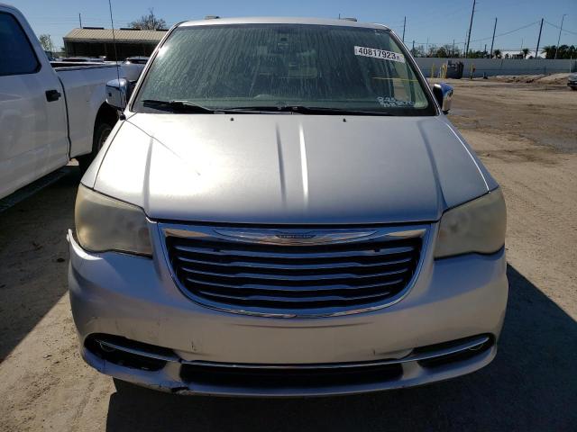 2C4RC1CG2CR124584 - 2012 CHRYSLER TOWN & COU TOURING L GRAY photo 5