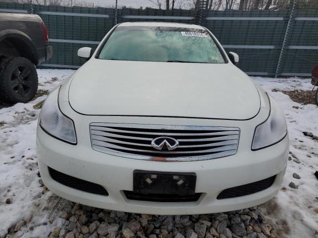 JNKBV61F88M254915 - 2008 INFINITI G35 WHITE photo 5