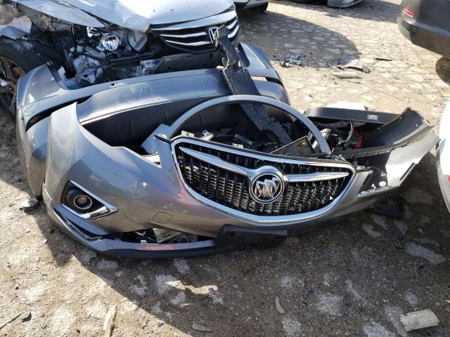 LRBFXCSA7LD142385 - 2020 BUICK ENVISION ESSENCE ვერცხლისფერი ფოტო 13