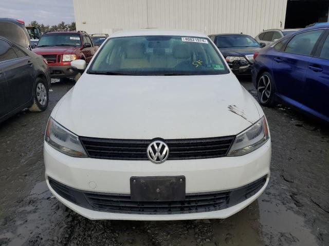 3VWD17AJ7EM266535 - 2014 VOLKSWAGEN JETTA SE WHITE photo 5