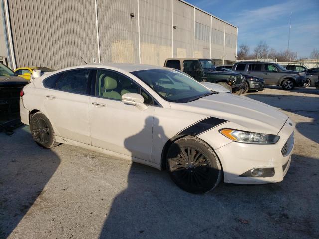 3FA6P0H99ER265389 - 2014 FORD FUSION SE WHITE photo 4