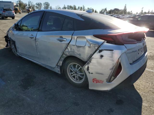 JTDKARFP5H3000746 - 2017 TOYOTA PRIUS PRIM Silber Foto 2