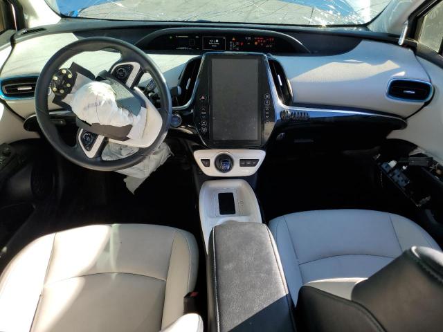 JTDKARFP5H3000746 - 2017 TOYOTA PRIUS PRIM Silber Foto 8