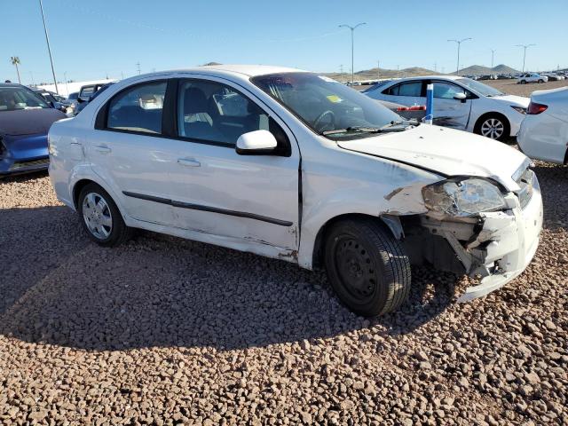 KL1TG5DE2AB044140 - 2010 CHEVROLET AVEO LT WHITE photo 4