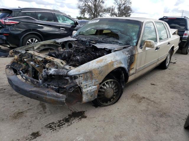 1LNLM83W5TY636009 - 1996 LINCOLN TOWN CARTIER BEIGE photo 1