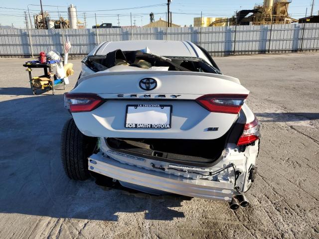 4T1T11AK6PU126989 - 2023 TOYOTA CAMRY SE NIGHT SHADE WHITE photo 6