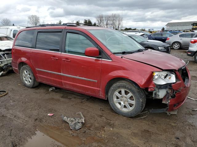 2A4RR5D10AR109511 - 2010 CHRYSLER TOWN & COU TOURING RED photo 4