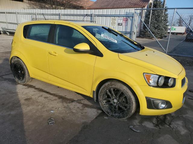 1G1JC6SB0F4196352 - 2015 CHEVROLET SONIC LT YELLOW photo 4