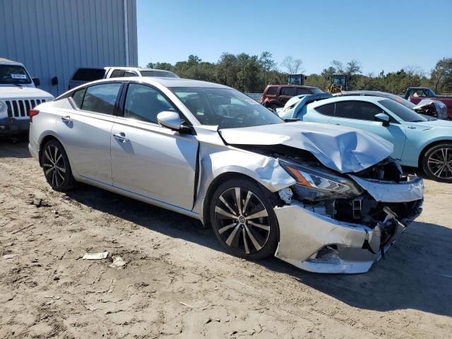 1N4BL4FV8KC173251 - 2019 NISSAN ALTIMA PLATINUM SILVER photo 4