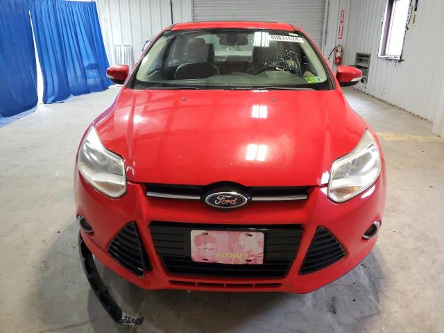 1FAHP3H25CL338816 - 2012 FORD FOCUS SEL RED photo 5